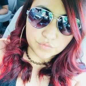 Meet your Posher, Dani